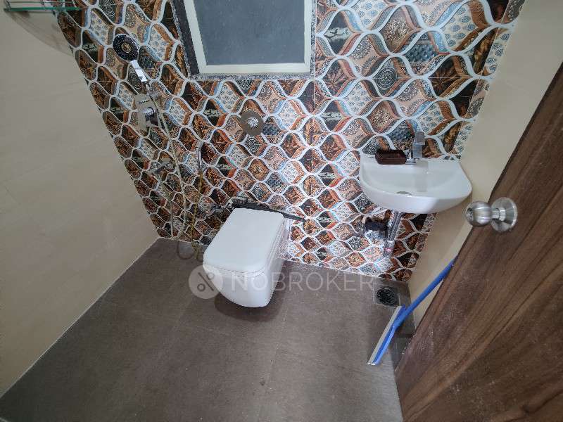 1 BHK Flat In Shree Riddhi Siddhi Sumukh Hills For Sale  In Kandivali East