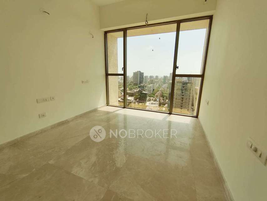 2 BHK Flat In Transcon Triumph  For Sale  In Andheri West