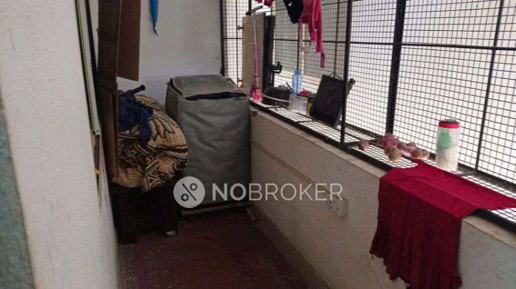 1 BHK Flat In S R Flora Apartment For Sale  In Hongasandra