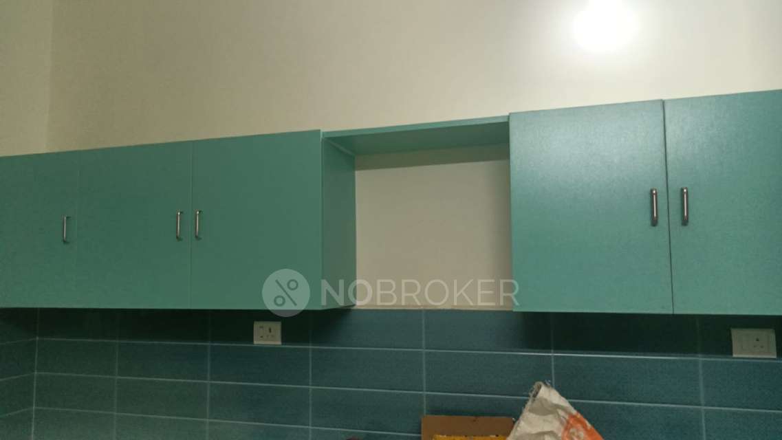 2 BHK Flat In Gold Stone Inn for Rent  In Gold Stone Inn Apartments