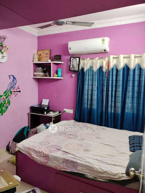 2 BHK Flat In Vaishnavi Lotus Apartment For Sale  In Champapet