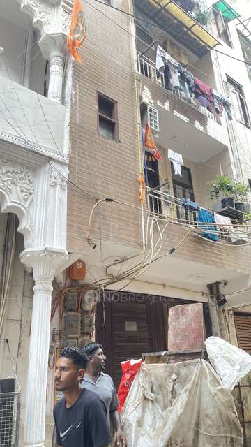 1 BHK Flat In Budh Bazzar For Sale  In Mohan Garden