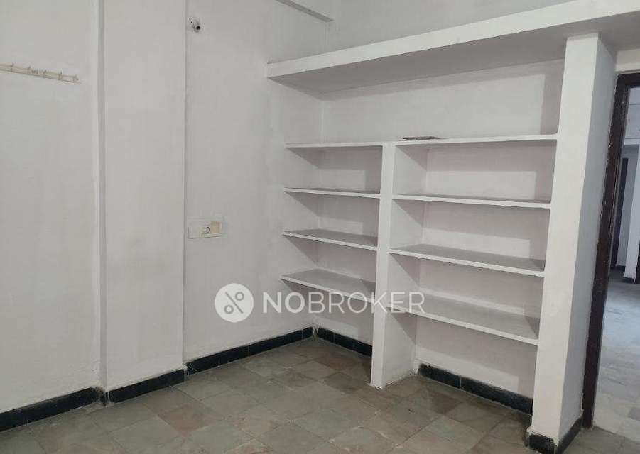 2 BHK Flat In Heena Apartment  For Sale  In Santosh Nagar