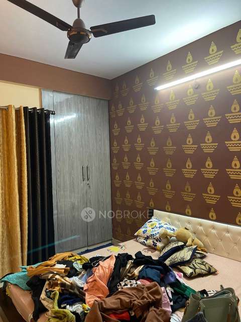 2 BHK Flat In Vvip Homes For Sale  In Gautam Budh Nagar
