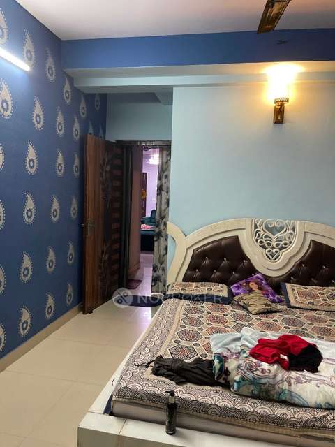 2 BHK Flat In Vvip Homes For Sale  In Gautam Budh Nagar