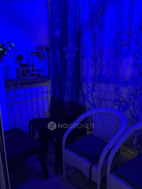 2 BHK Flat In Vvip Homes For Sale  In Gautam Budh Nagar