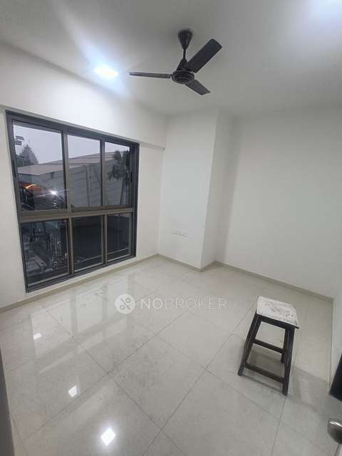1 BHK Flat In Runwal Eirene For Sale  In  Majiwada
