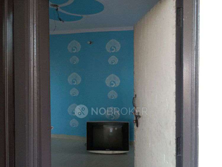 1 RK House For Sale  In Vinod Nagar East