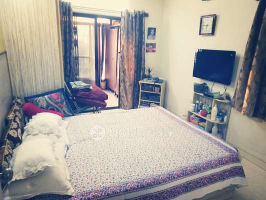 2 BHK Flat In Silverdale Society For Sale  In Silverdale Society