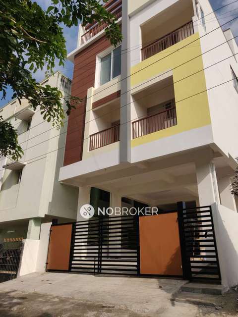 1 RK Flat In Padmini Villa  for Rent  In Madipakkam