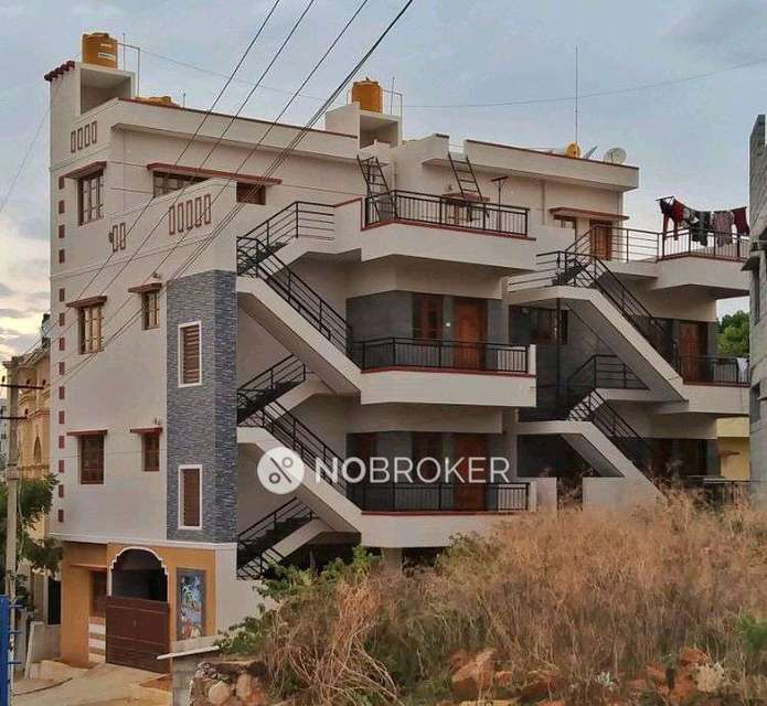 4+ BHK Flat For Sale  In Vidyaranyapura