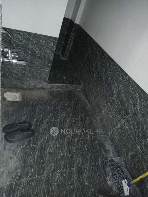 1 BHK Flat In Kalje Patil Building for Rent  In Gokhalenagar