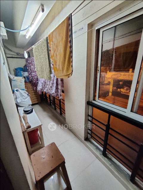 2 BHK Flat In Grandeurr Apartment For Sale  In Selaiyur