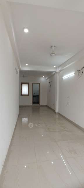 Office Space in Sector 52, Noida for Rent 