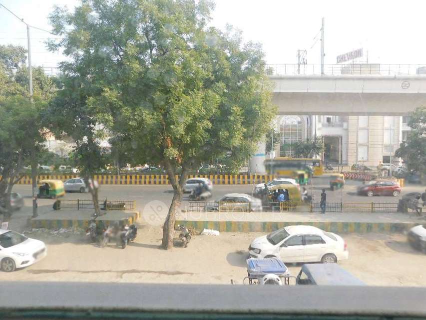 Office Space in Sector 52, Noida for Rent 