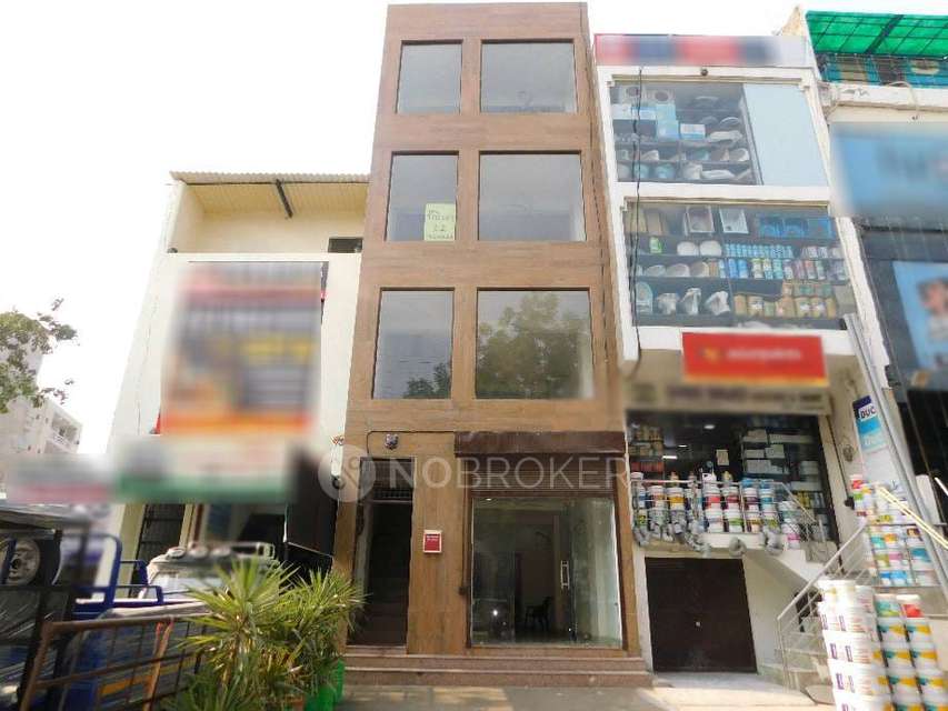 Office Space in Sector 52, Noida for Rent 