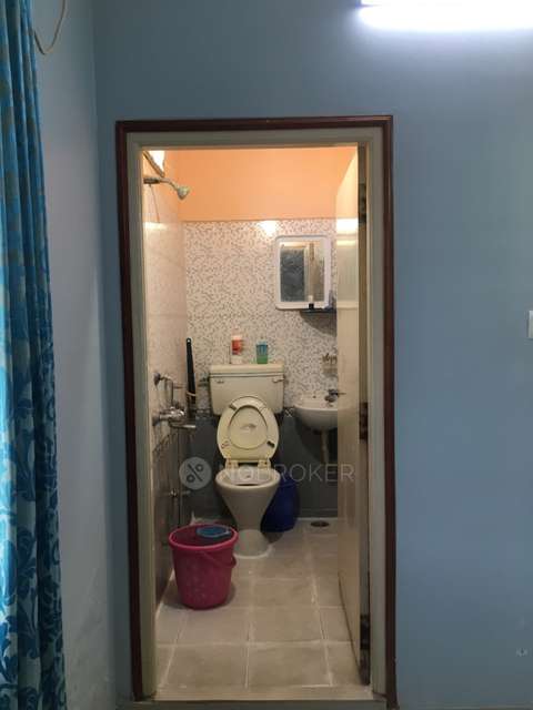 2 BHK Flat In Rishi Enclave For Sale  In Alwal