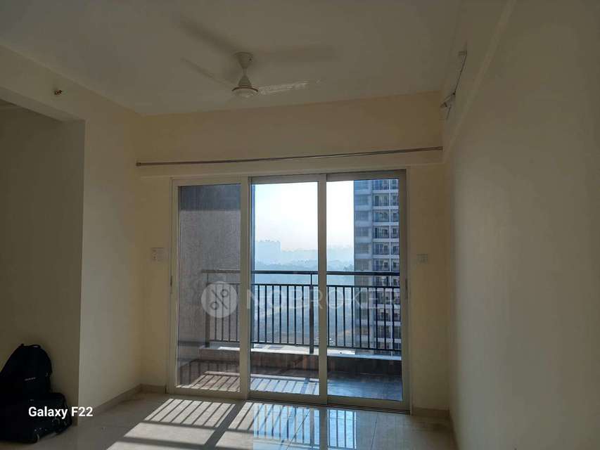 2 BHK Flat In Kolte Patil Life Republic Oro Avenue, Hinjewadi for Rent  In Hinjewadi