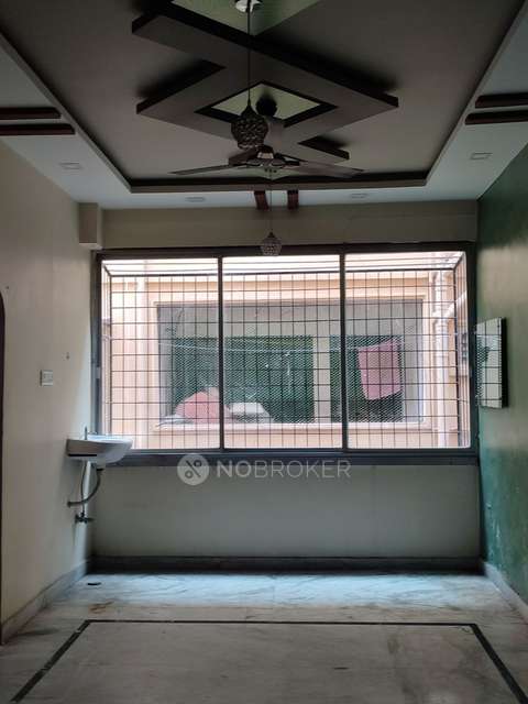 2 BHK Flat In Sai Towers For Sale  In Zahid Nagar 
