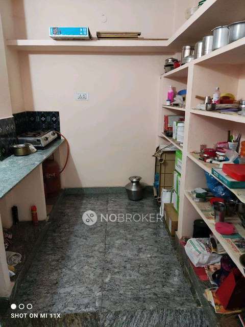 1 BHK Flat In Uma Sree Sai Residency For Sale  In Amber Nagar Adjusent Lane To Lalith Nagar Community Hall