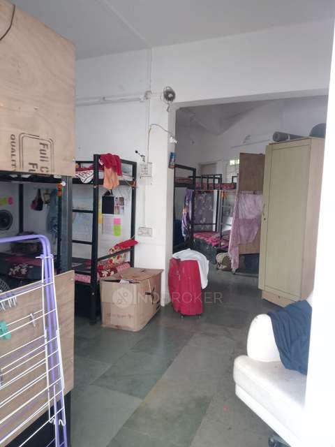 2 BHK Flat In Gangotri Apartment For Sale  In  Sadashiv Peth