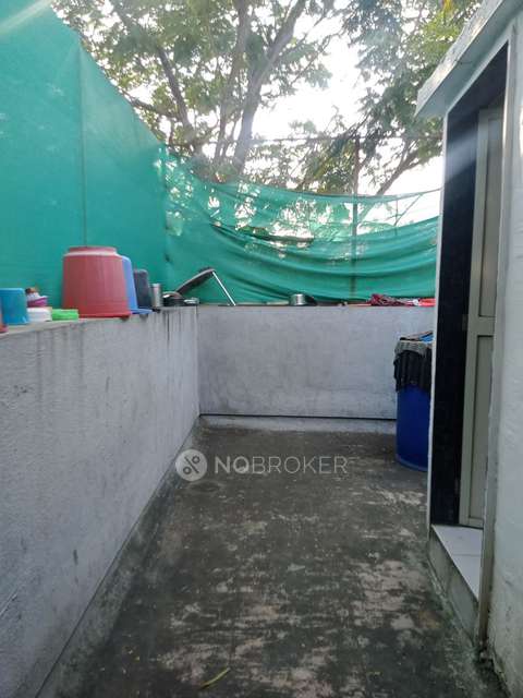 2 BHK Flat In Gangotri Apartment For Sale  In  Sadashiv Peth