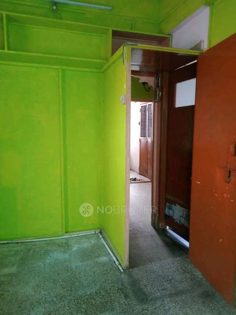 1 RK Flat In Sarva Dharma Society,  For Sale  In Yerwada