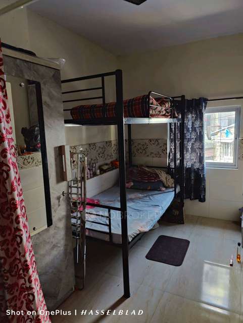 Single Room for Female In 1 BHK  In  Andheri West