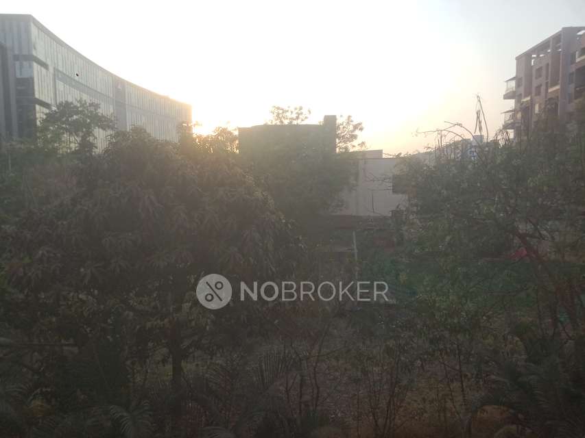 2 BHK Flat In Air Castles For Sale  In Hinjewadi,