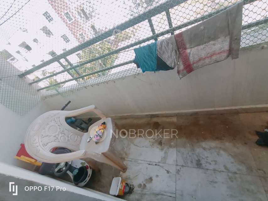 2 BHK Flat In Lotus Pond Apartment For Sale  In Miyapur