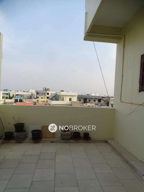 4+ BHK Flat For Sale  In Boduppal