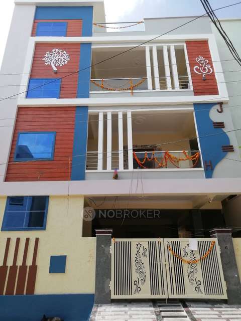 4+ BHK Flat For Sale  In Boduppal