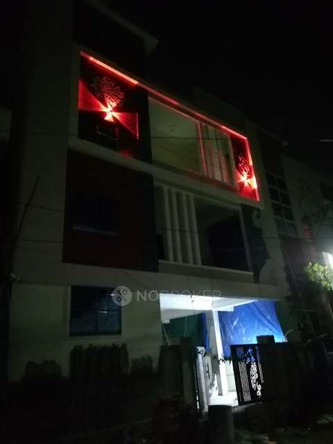 4+ BHK Flat For Sale  In Boduppal