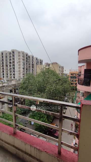 2 BHK Flat In Utc Aastha Apartment Building For Sale  In Rajendra Nagar Sahibabad
