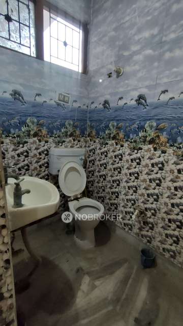 2 BHK Flat In Utc Aastha Apartment Building For Sale  In Rajendra Nagar Sahibabad