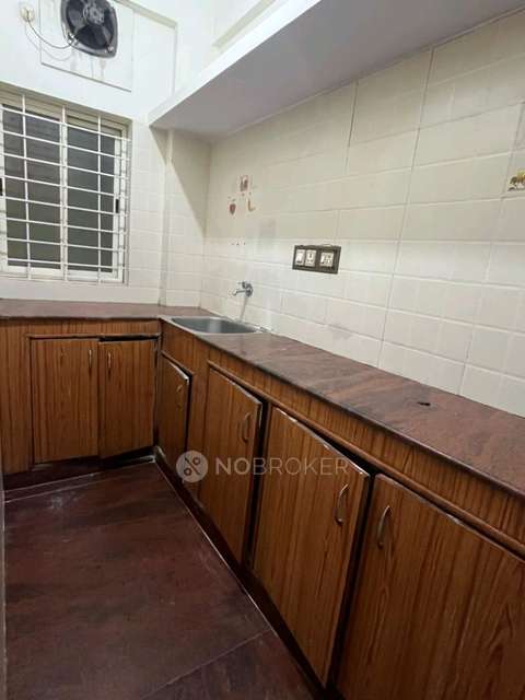 1 BHK Flat In Sb for Lease  In 22, Old No.137, 1st Cross, Rajamma Rd, Viveknagar Post, Ejipura, Bengaluru, Karnataka 560047, India