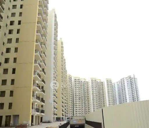 4 BHK Flat In Sare Crescent Parc, Sector 92 for Rent  In Sector 92
