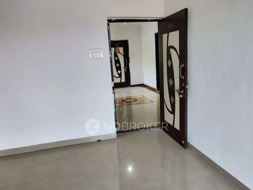 2 BHK Flat In Hemkunt Niwas  For Sale  In Ulwe