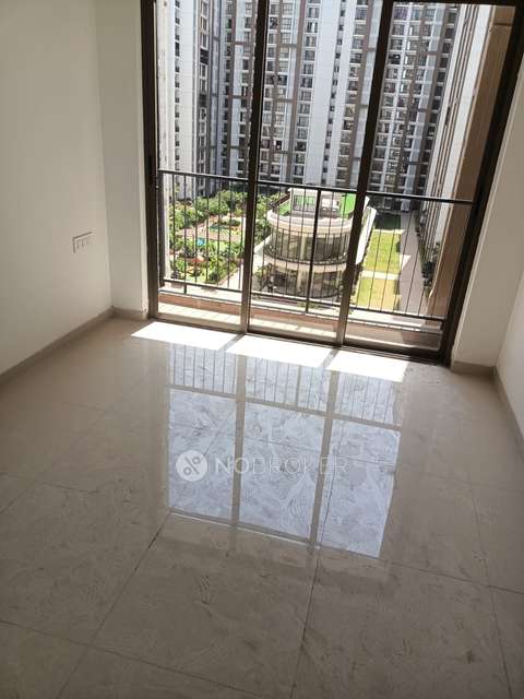 2 BHK Flat In Runwal Mycity For Sale  In Dombivli East