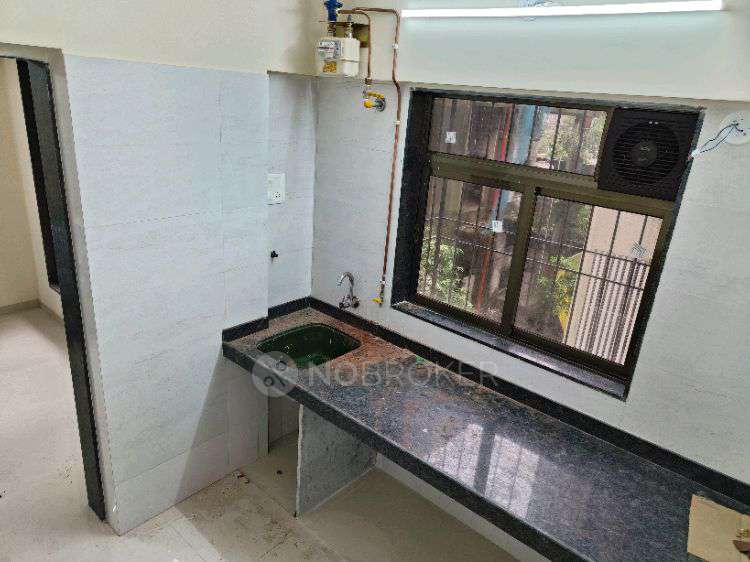 2 BHK Flat In Ranjaee Chs For Sale  In Borivali West