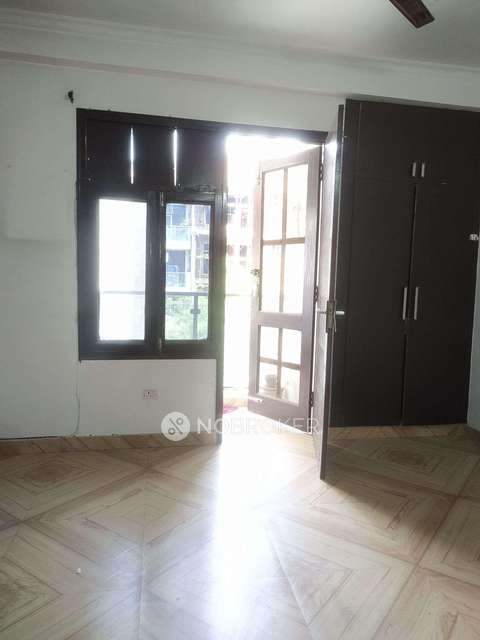 2 BHK Flat In Builder Floor For Sale  In Vasant Kunj Enclave