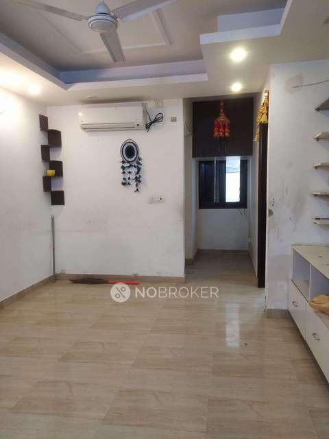 2 BHK Flat In Builder Floor For Sale  In Vasant Kunj Enclave