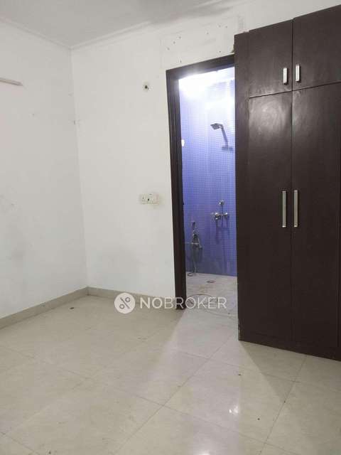 2 BHK Flat In Builder Floor For Sale  In Vasant Kunj Enclave