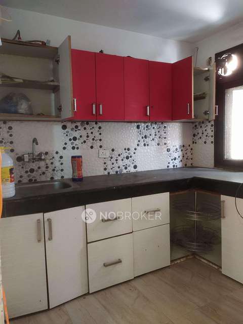 2 BHK Flat In Builder Floor For Sale  In Vasant Kunj Enclave