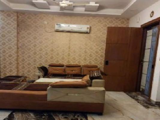 4 BHK Flat In Mohan Meakin Society For Sale  In Vasundhara