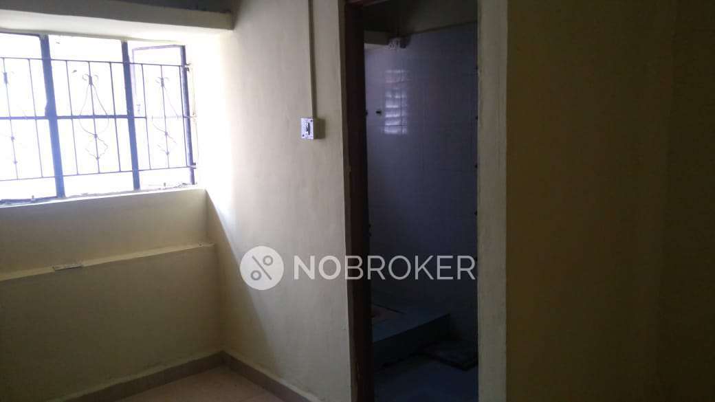 1 RK Flat for Rent  In  Fursungi  