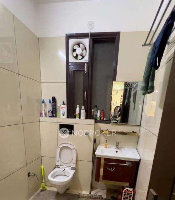 4 BHK Flat In Unity Apartment For Sale  In Uttam Nagar
