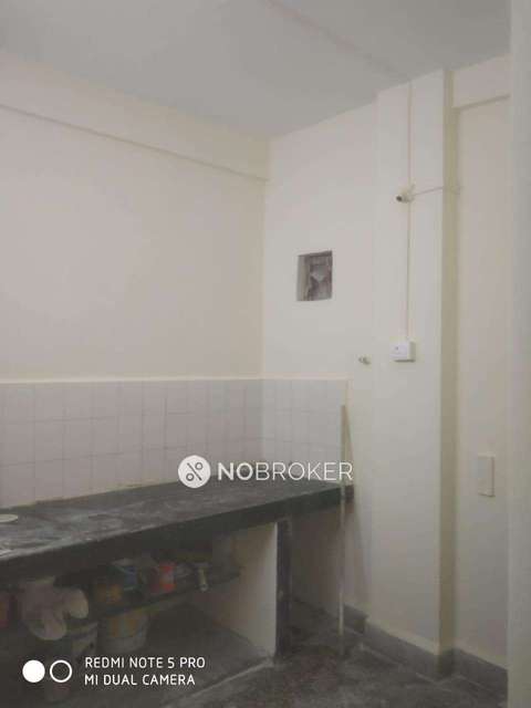 1 BHK Flat In Hariprasad Apartment for Rent  In Hingne Khurd