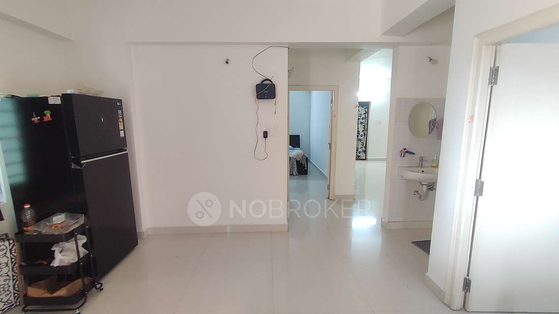 2 BHK Flat In Rr Village Pointe For Sale  In Manikonda
