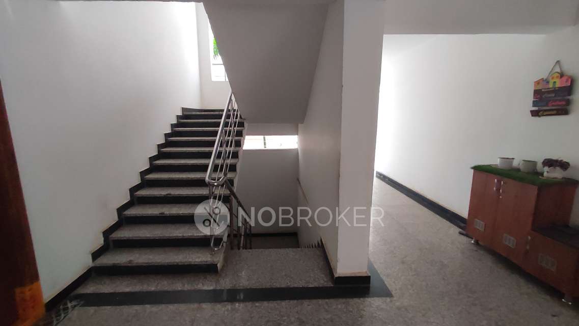 2 BHK Flat In Rr Village Pointe For Sale  In Manikonda